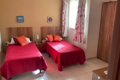 Rooms for rent: Double room with private bathroom, St Julians 