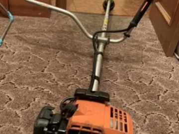 Selling: Echo petrol trimmer