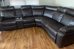 Selling with online payment: Brown leather reclining sectional with cup holders - new