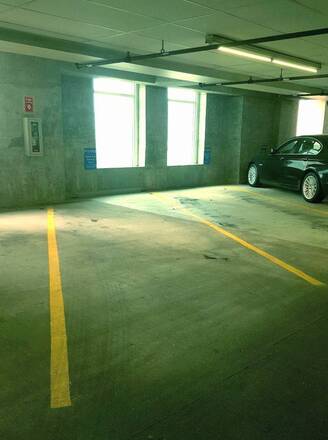 Chicago IL, River North, Covered Parking Near Many Attractions