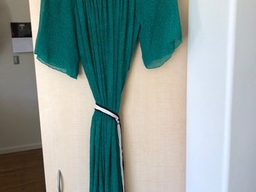 Selling: Beautiful green summer dress
