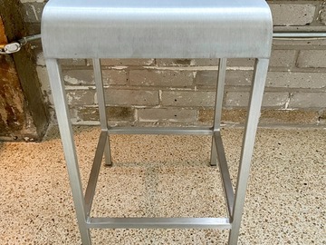 Individual Sellers: Emeco 20-06 Counter Stool by Norman Foster