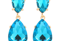 Buy Now: 30 Pairs Luxury Colorful Rhinestone Alloy Women's Earrings