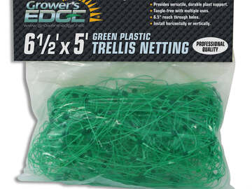  : Green Plastic Trellis Netting 6.5 ft x 5 ft