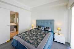 Renting out:                            Melbourne VIC ,Neat & clean 1bed fully