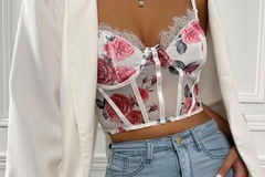 Buy Now: 9pcs sexy lace stitching lace slim vest