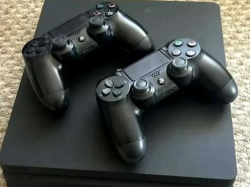 Selling: sony playstation 4 ps4 slim 500gb