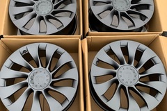 Selling: 20” Tesla Model 3 Performance Uberturbine OEM Wheels Rims