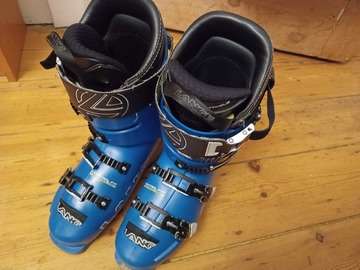 Winter sports: Lange RS130 Ski Boots, 27.5, Good Condition
