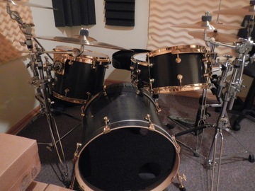 Selling with online payment: CUSTOM SPAUN BIRCH SHELL PACK AND PURPLEHEART SNARE.  WITH CASES.