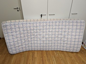 Annetaan: 90x200 mattress giving away
