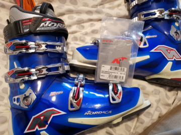 Selling with online payment: Nordica Speedmachine 10 Easy slide-in Dual Density size UK12  