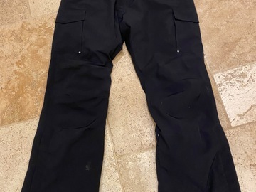 Selling Now: Hyra black ski pants size 14