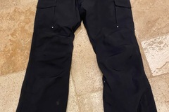 Selling Now: Hyra black ski pants size 14