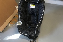 Renting out with online payment: Child car seat
