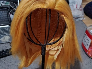 Selling with online payment: butterscotch yellow wig