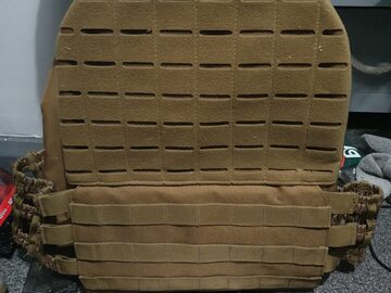 Selling: Nuprol plate carrier vest