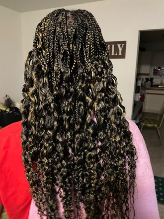 Hair making/styling 