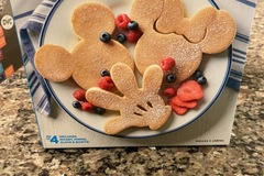 Selling with online payment: Williams Sonoma Mickey Pancake Molds