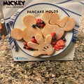 Selling with online payment: Williams Sonoma Mickey Pancake Molds