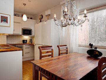 Renting out: 4-room apartment in Leppävaara, perfect for 3 friends to share 