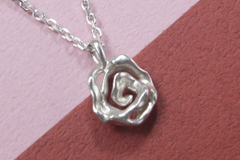  : tiny rose pendant(Silver chain included)