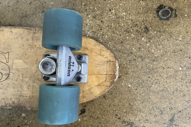 VINTAGE G&S STACY PERALTA WARP TAIL SKATEBOARD - ACTION VINTAGE