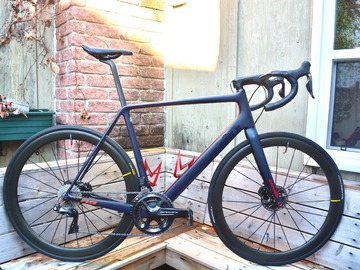 Selling with online payment: Cervelo R5 disc - 58cm