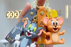 Comprar ahora: 25 pcs Tom and Jerry Anime Cartoon Ornament Keychain  Bag Pendant