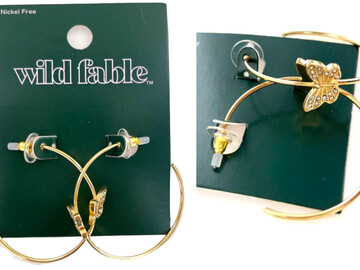 Comprar ahora: Wholesale Name Brand Earrings - Butterfly Hoops - 50 Pack