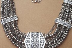 Bulk Lots: 30 High End Boutique Statement Necklaces