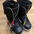 Selling Now: Vans Snowboard Boots 