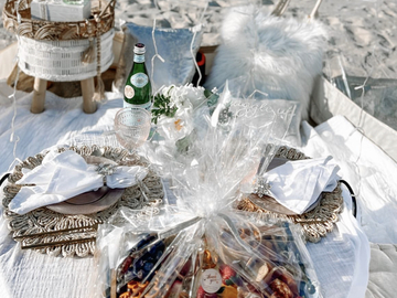 Offering with online payment: Little Hamptons Picnic in Montauk