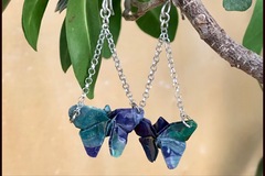 Vente au détail: Boucles pendantes argent et origami papillon