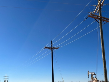 Service: Overhead Powerline Installation