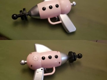 Selling with online payment: Pink Space Gun