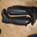 Myy: Ratsastussaappaat 36