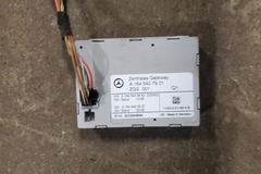 Selling with online payment: 2010 to 2012 Mercedes ML/GL - Computer 