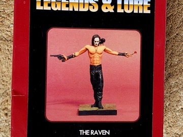 Selling with online payment: The Raven Legends and Lore resin 120mm Figure LL-026