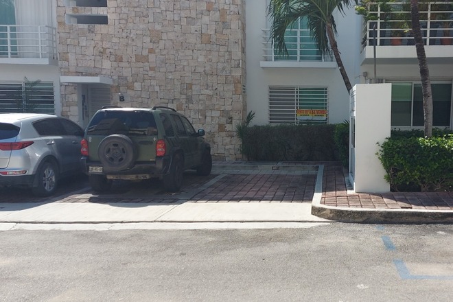 Parking next to stadium Mario Villanueva Playa del Carmen Centro 