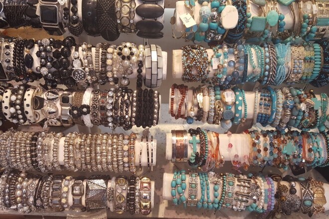 HUGE JEWELRY LIQUIDATION BULK LOTS - NEW OVERSTOCK 500pc LOT