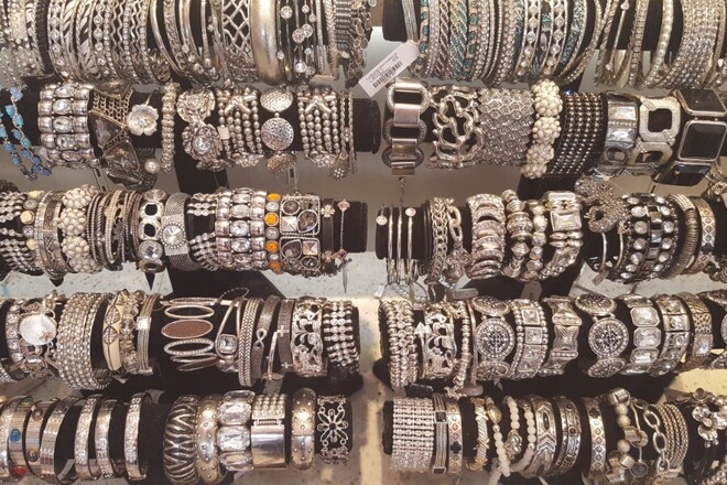 HUGE JEWELRY LIQUIDATION BULK LOTS - NEW OVERSTOCK 500pc LOT