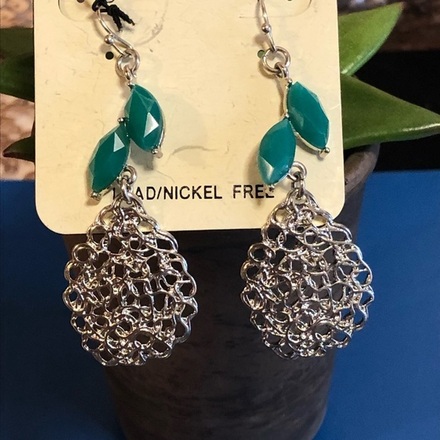 HUGE JEWELRY LIQUIDATION BULK LOTS - NEW OVERSTOCK 500pc LOT