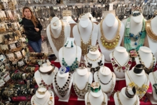HUGE JEWELRY LIQUIDATION BULK LOTS - NEW OVERSTOCK 500pc LOT