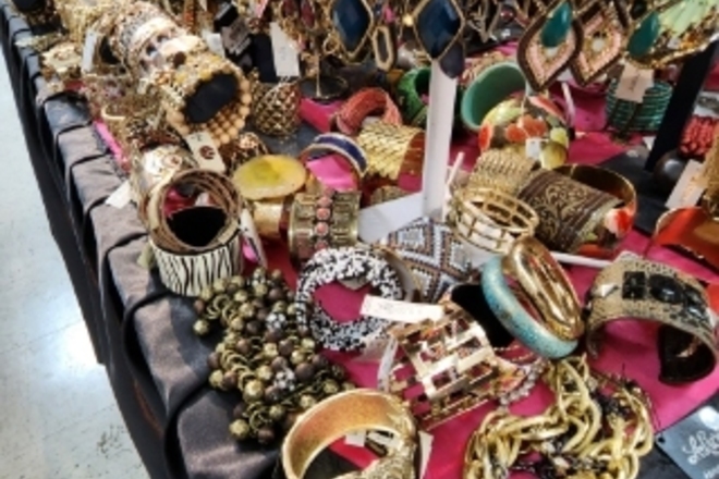 HUGE JEWELRY LIQUIDATION BULK LOTS - NEW OVERSTOCK 500pc LOT