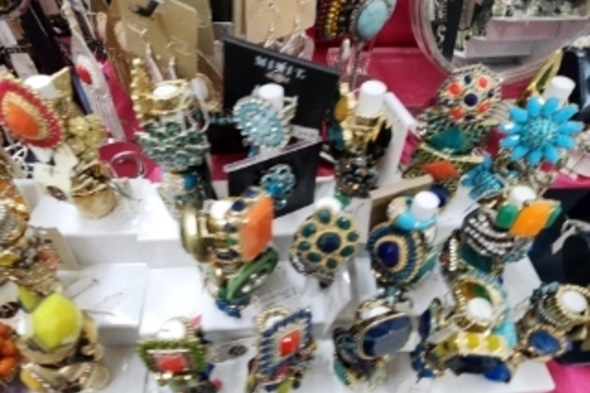 HUGE JEWELRY LIQUIDATION BULK LOTS - NEW OVERSTOCK 500pc LOT