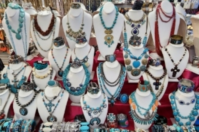 HUGE JEWELRY LIQUIDATION BULK LOTS - NEW OVERSTOCK 500pc LOT