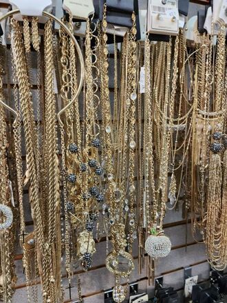 HUGE JEWELRY LIQUIDATION BULK LOTS - NEW OVERSTOCK 500pc LOT