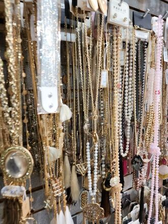 HUGE JEWELRY LIQUIDATION BULK LOTS - NEW OVERSTOCK 500pc LOT