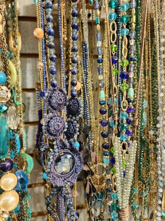 HUGE JEWELRY LIQUIDATION BULK LOTS - NEW OVERSTOCK 500pc LOT